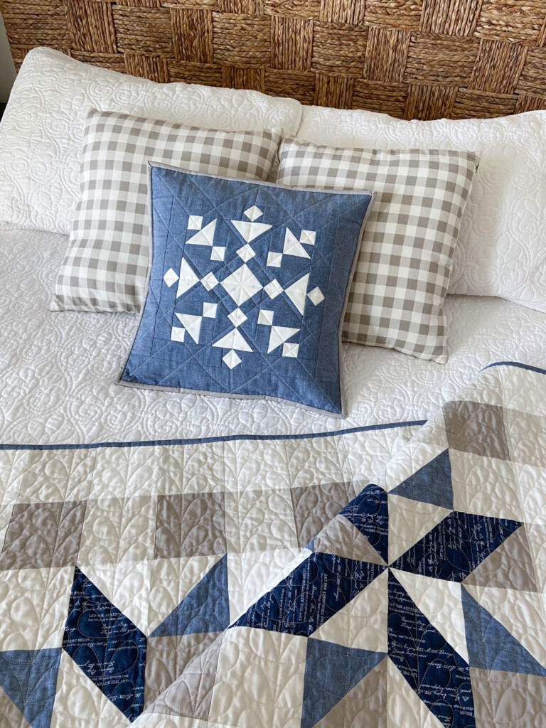 Carried Away Quilting Free Block Pattern Snazzy Snowflake