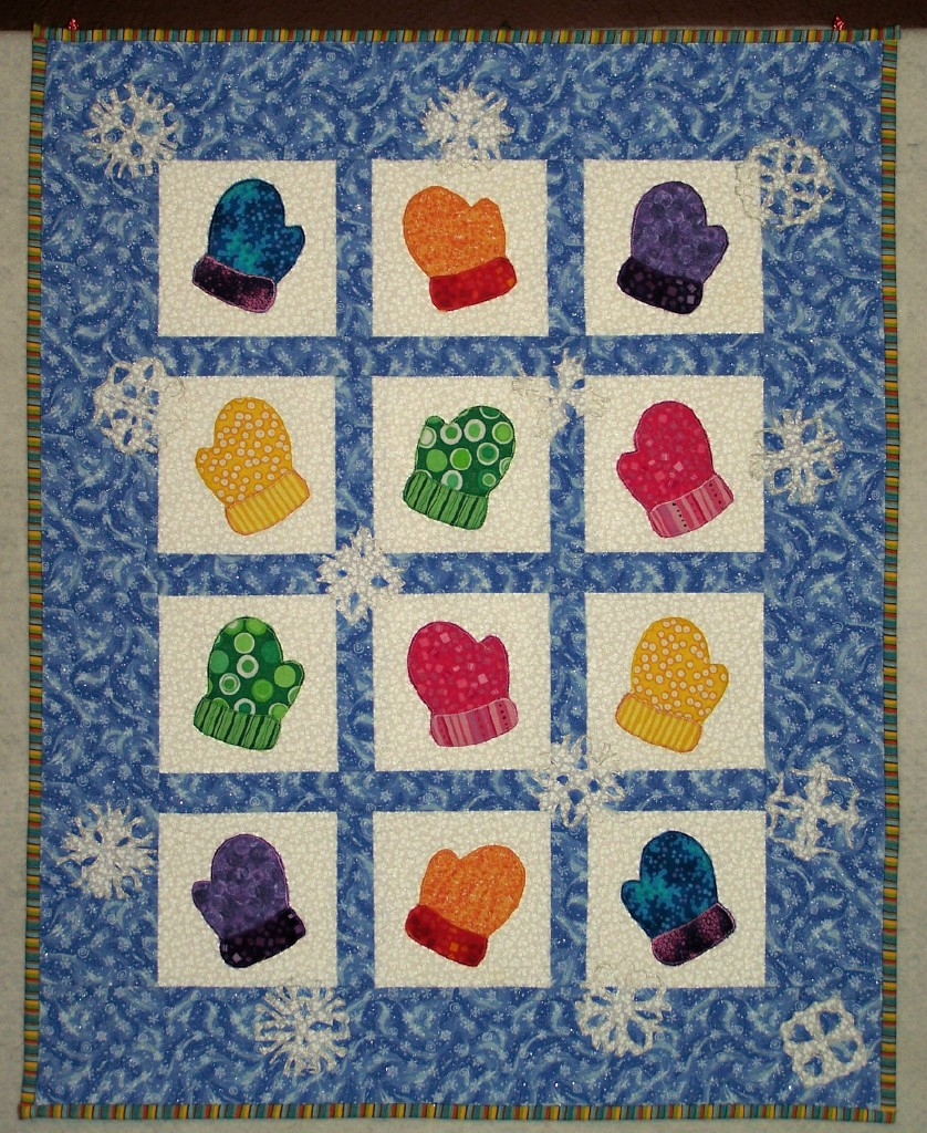 Damsel Quilts Crafts MAGIC MITTEN WALL QUILT