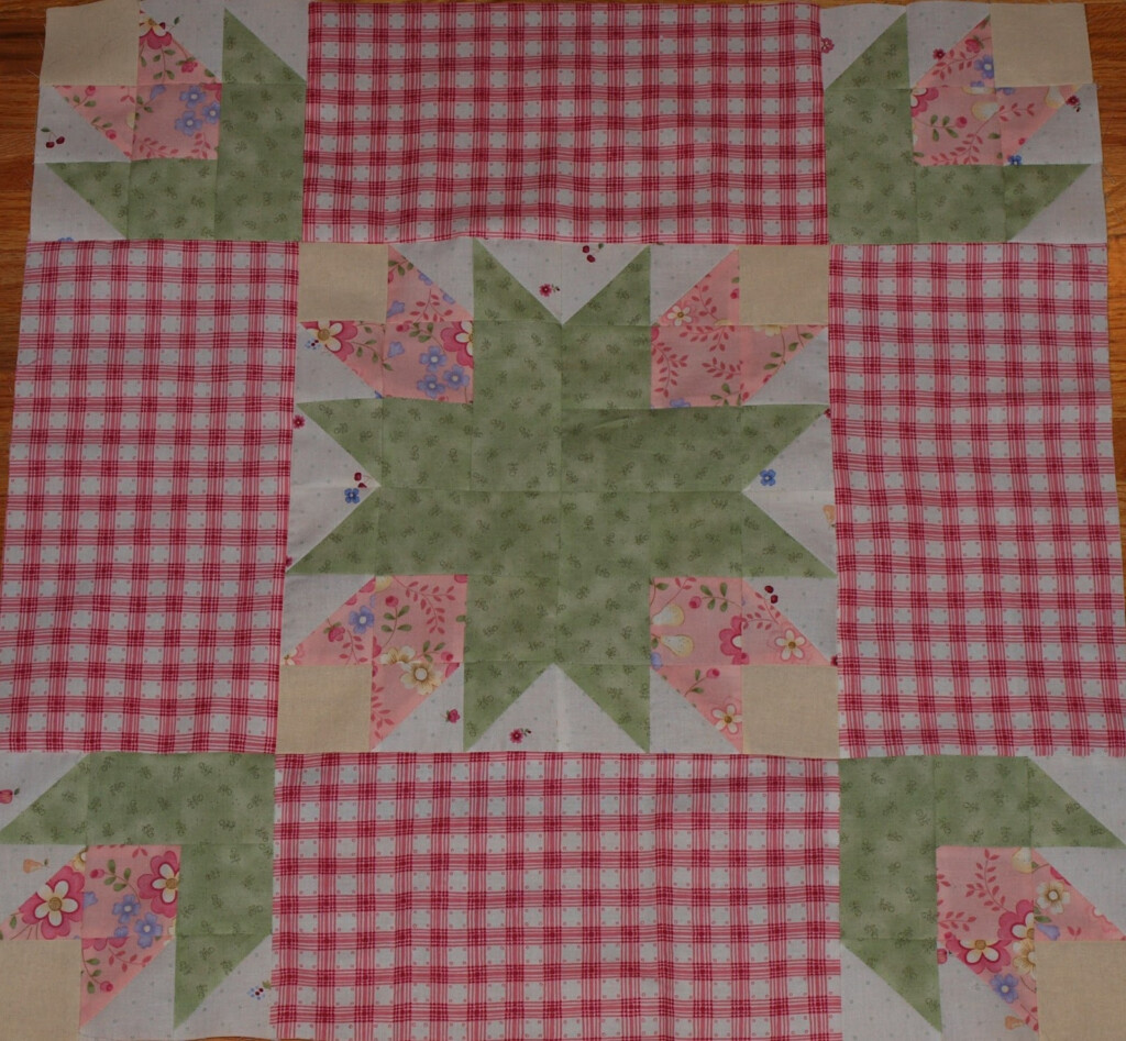 Meadowbrook A 6 inch Square Quilt Snail s Trail And Bibelot