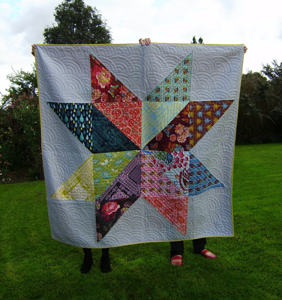 Non Euclidean Quilting Giant Star Quilt Star Quilt Big Block Quilts 