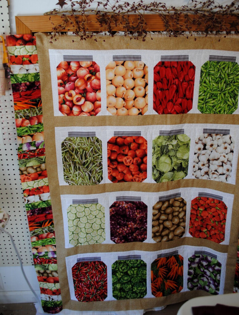Pin By Ana Mack On Quilts Canning Jars Quilts Farm Quilt