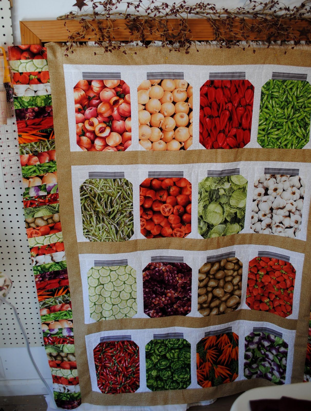 Pin By Ana Mack On Quilts Canning Jars Quilts Farm Quilt