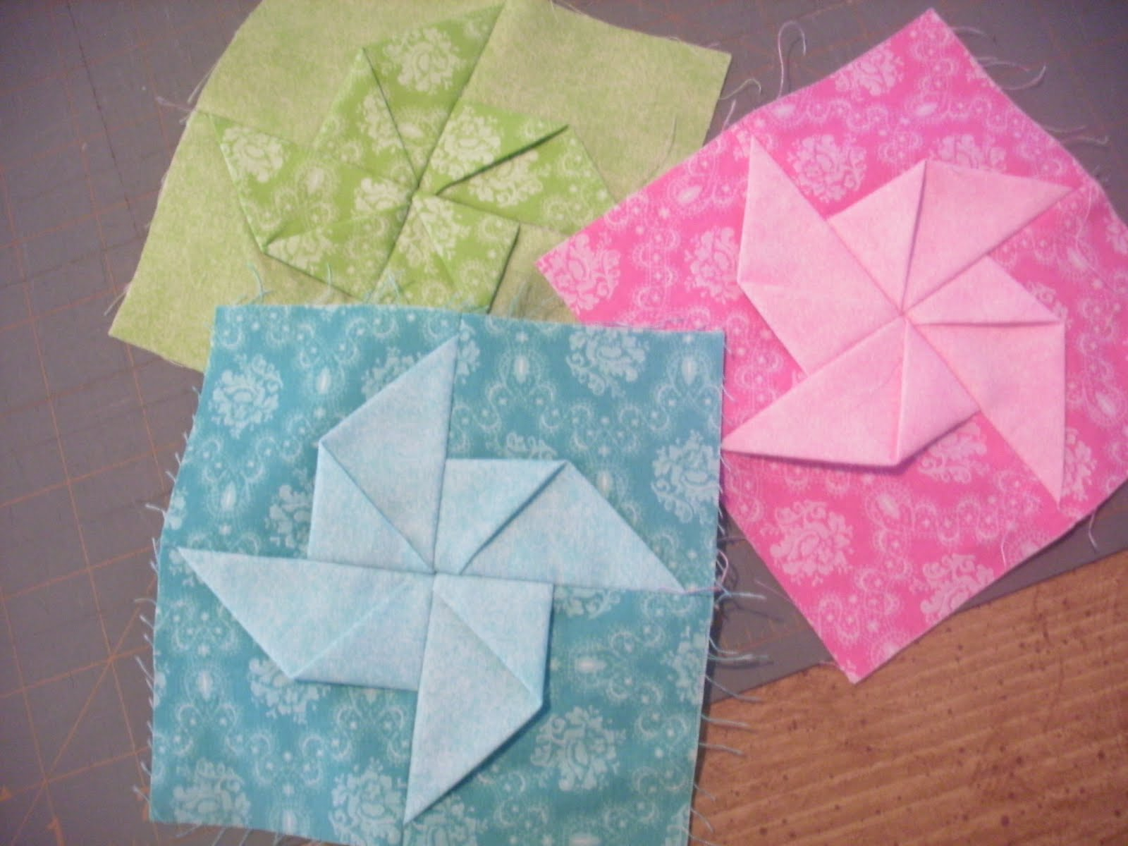 Pumpkin Patch Quilter 3D Pinwheel Block Tutorial