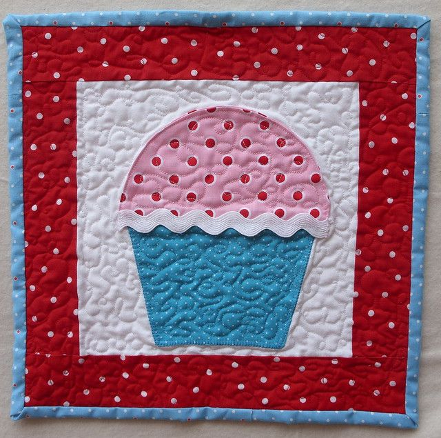 Quilted Cupcake Pattern Quilt Patterns Quilt Block Tutorial Quilts